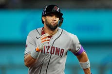 Triple productor de Gurriel en la 11ma da a Diamondbacks triunfo 5-3 ante Reales