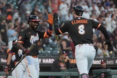 Con jonrones de Bryce Eldridge y Christian Koss, Gigantes superan 2-1 a Cardenales