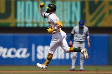 El jonrón de Henry Bolte en el 4to inning ayuda a Atléticos a vencer 2-0 a Azulejos
