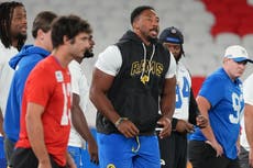 Los Rams de Los Ángeles llegan por fin a Melbourne, confiados en su plan de viaje ante 49ers