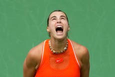Aryna Sabalenka se castiga tras quedarse sin triplete en el US Open