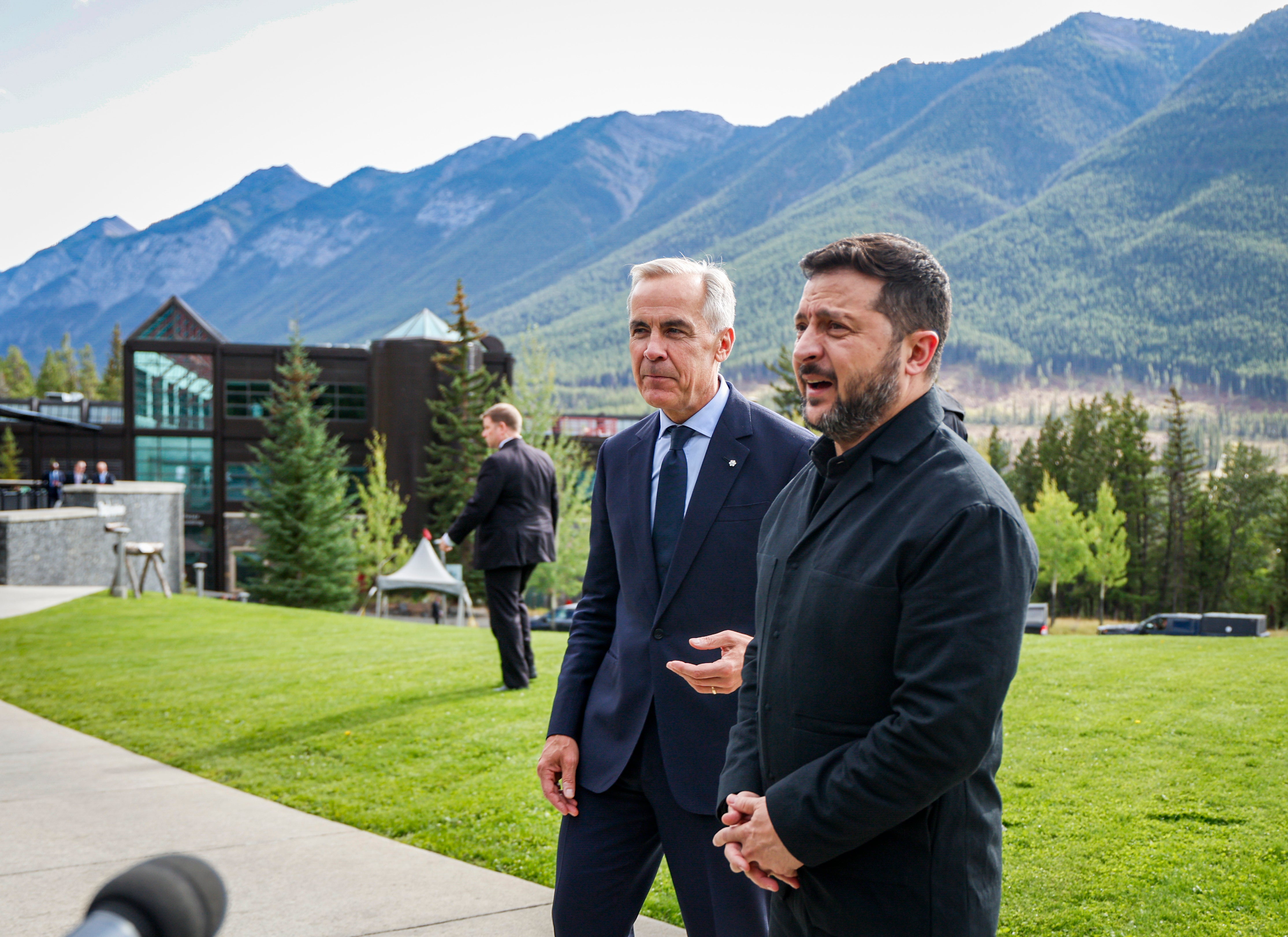 Zelenskyy insta al Parlamento a destituir al fiscal general