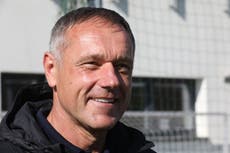 Falleció Luděk Mikloško, ex arquero de West Ham y la República Checa. Tenía 64 años