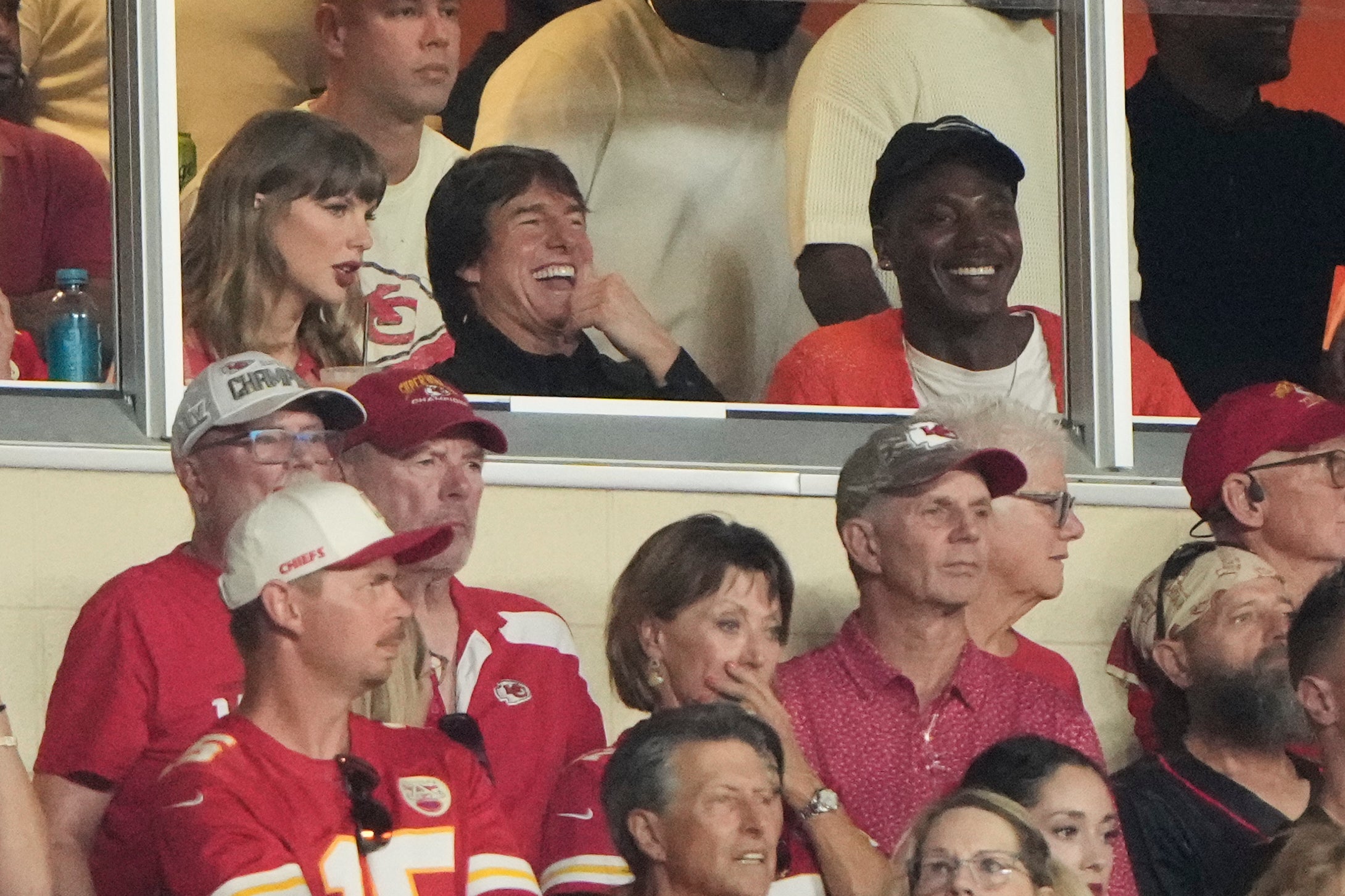 EMMY-TAYLOR SWIFT-TRAVIS KELCE