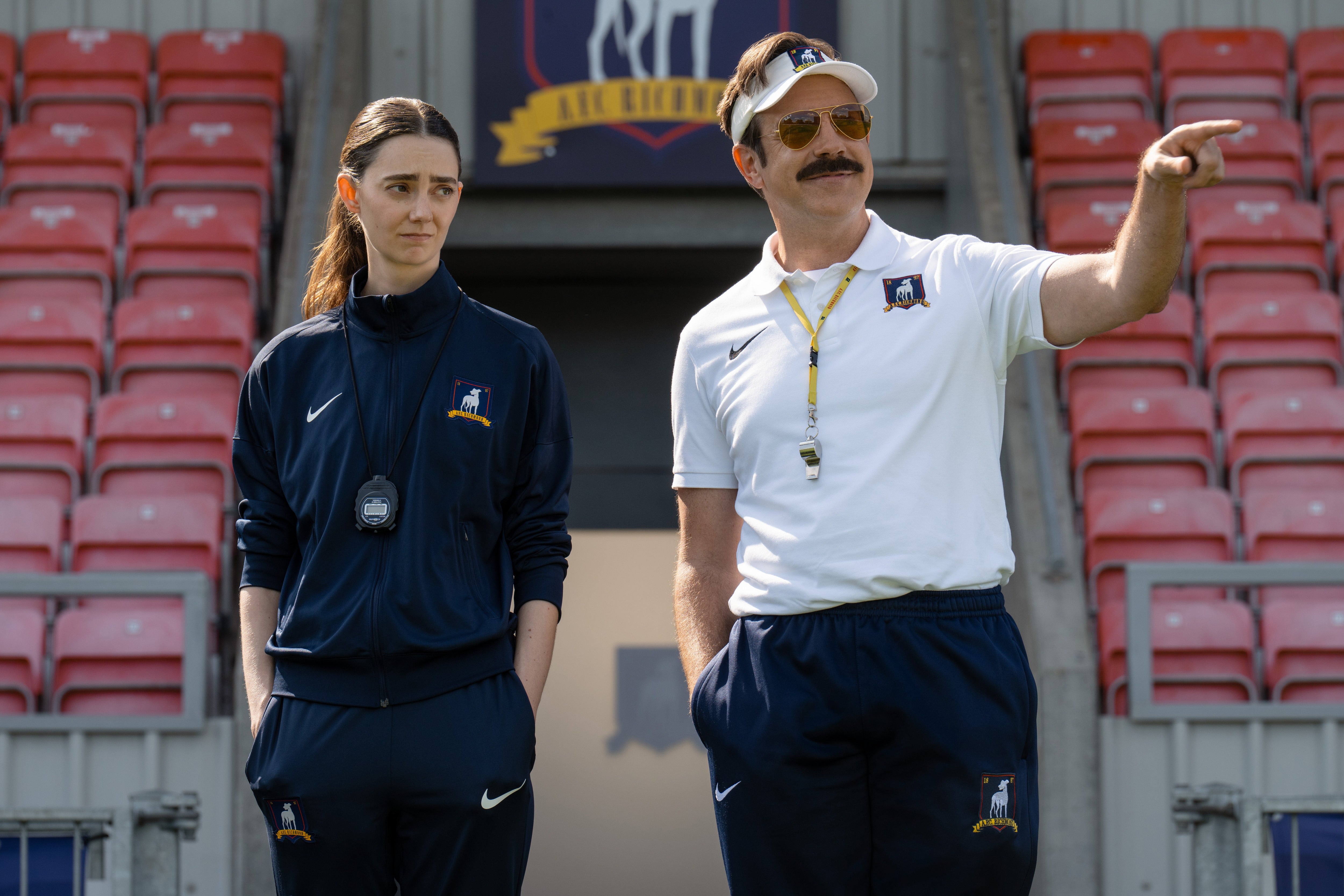 Alice Chilton (Tanya Reynolds) fue ascendida para dirigir al equipo femenino del AFC Richmond al final de la cuarta temporada