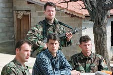 Corte en La Haya condena al expresidente kosovar Thaci a 25 años por crímenes de guerra