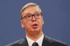 Presidente Vucic inaugura una planta de ensamblaje de drones israelíes en Serbia