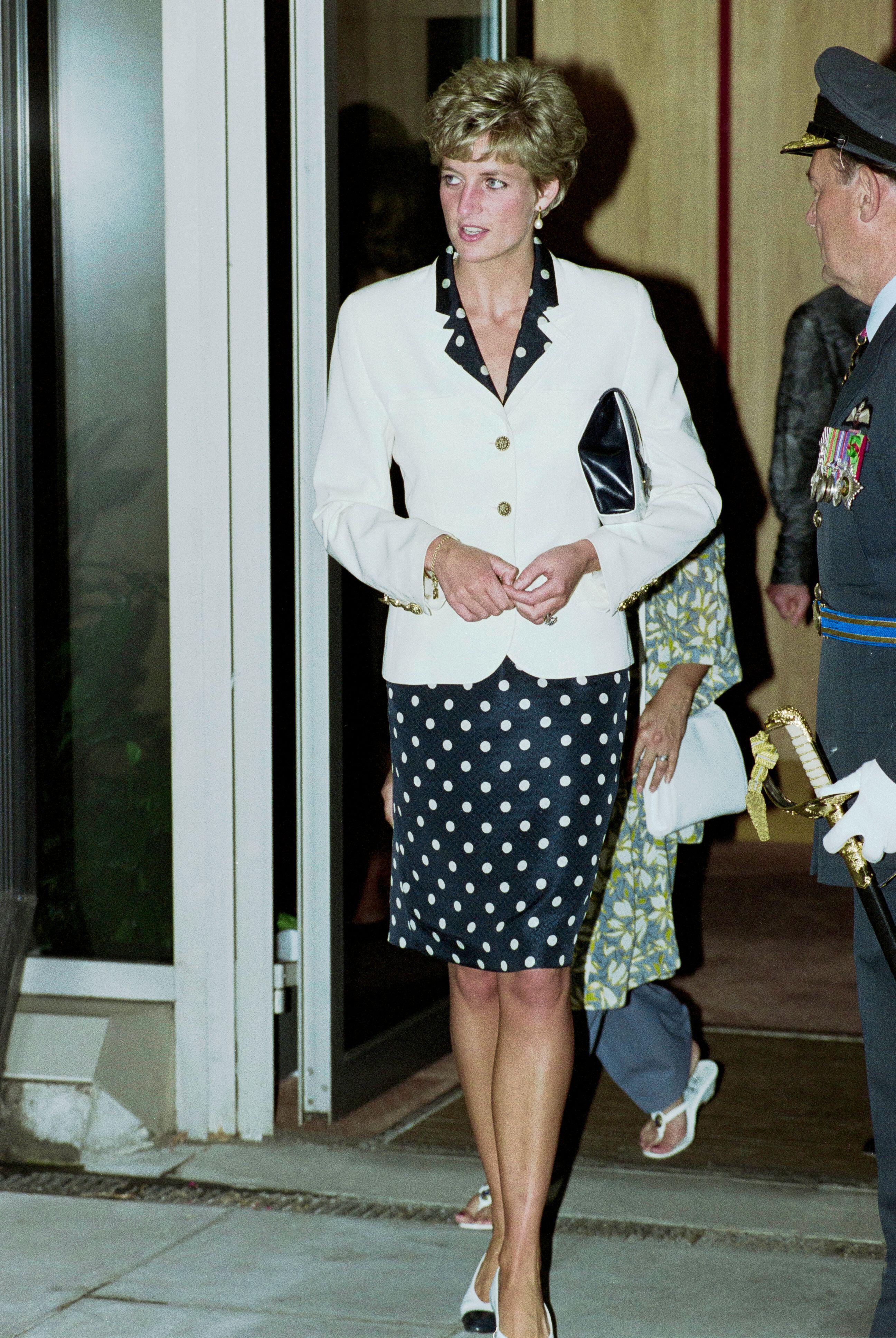 Diana, princesa de Gales, con un diseño de Paul Costelloe en 1991