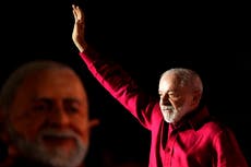 Lula anuncia aumento del 15% en pagos de ayuda social antes de las elecciones en Brasil