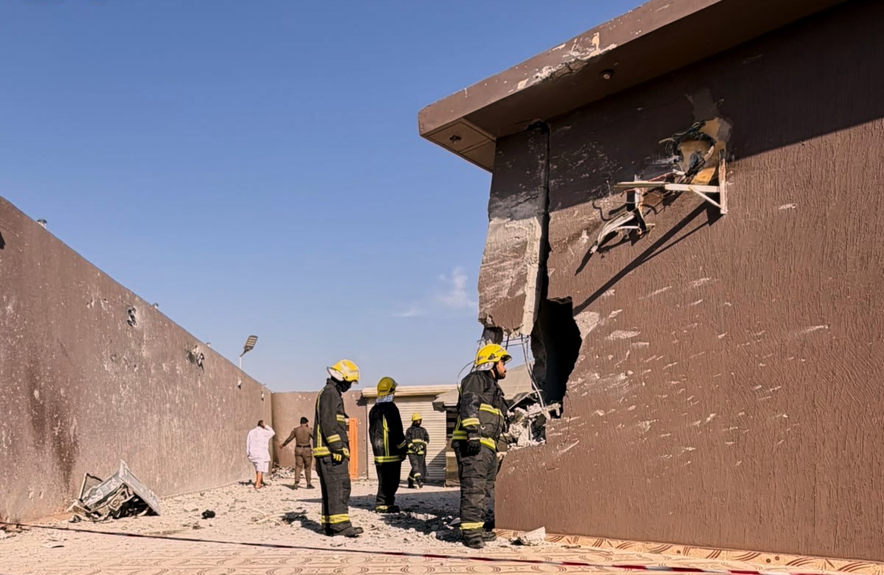 Restos de dron hutí interceptado matan a una persona en Arabia Saudí