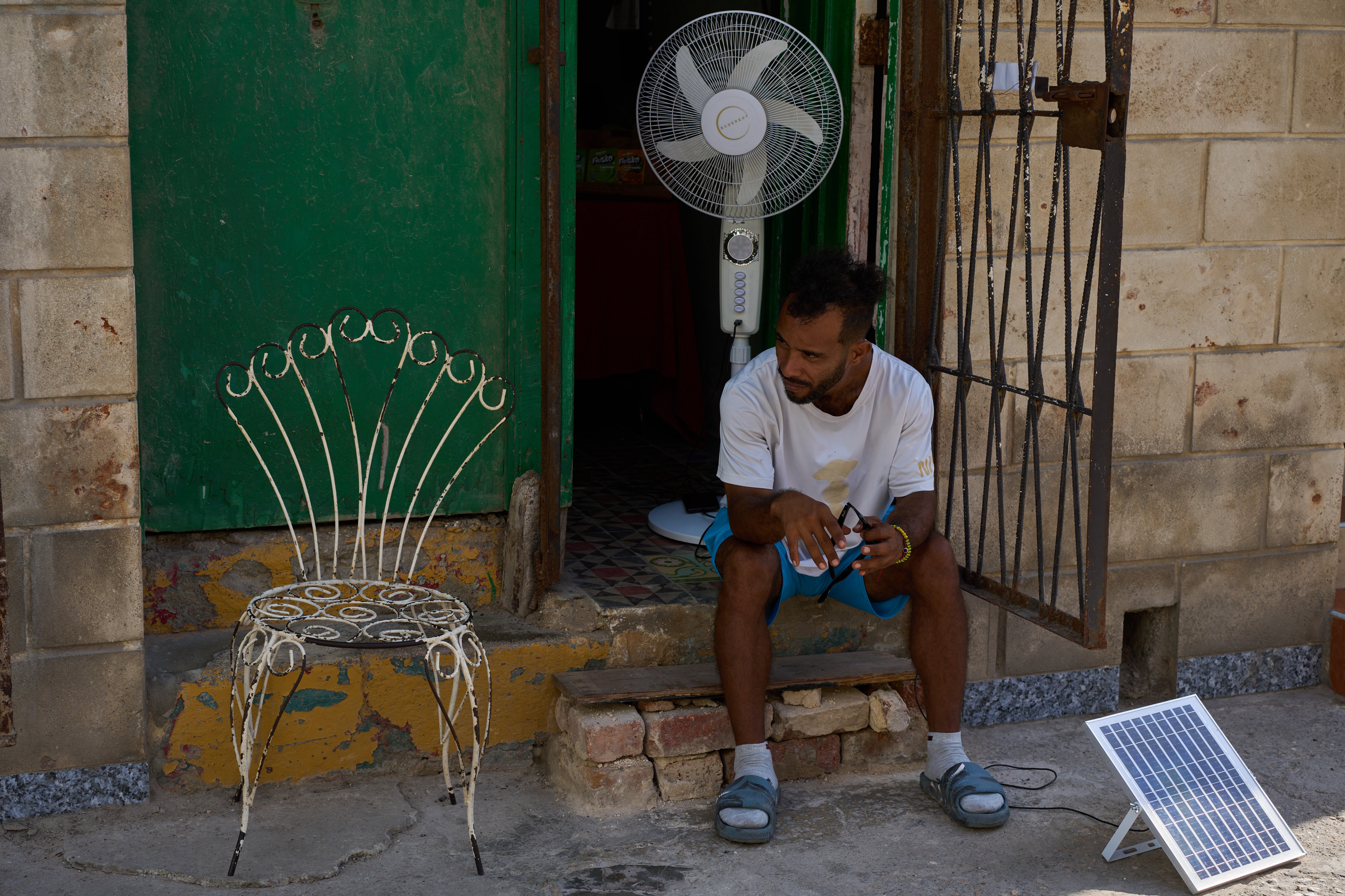 CUBA-APAGÓN