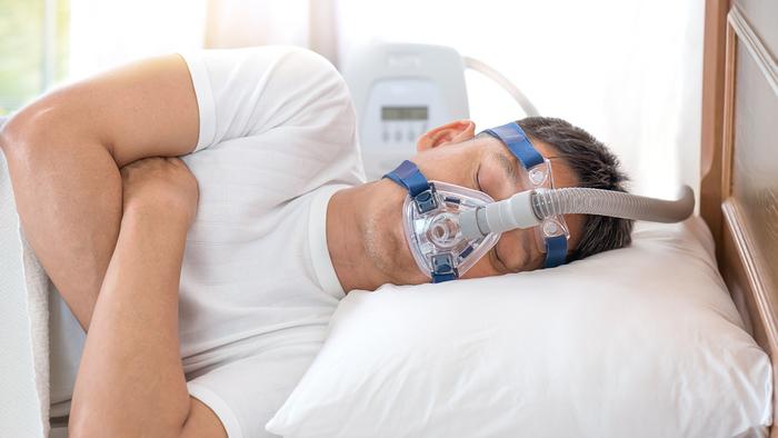 Máquina de CPAP para tratar la apnea del sueño