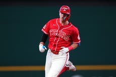 Rangers lidera Oeste de la Americana y Quantrill sale lesionado en triunfo 6-3 ante Azulejos