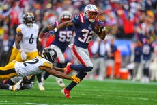 TreVeyon Henderson anota y los Patriots aplastan por 20-3 a Aaron Rodgers y los Steelers