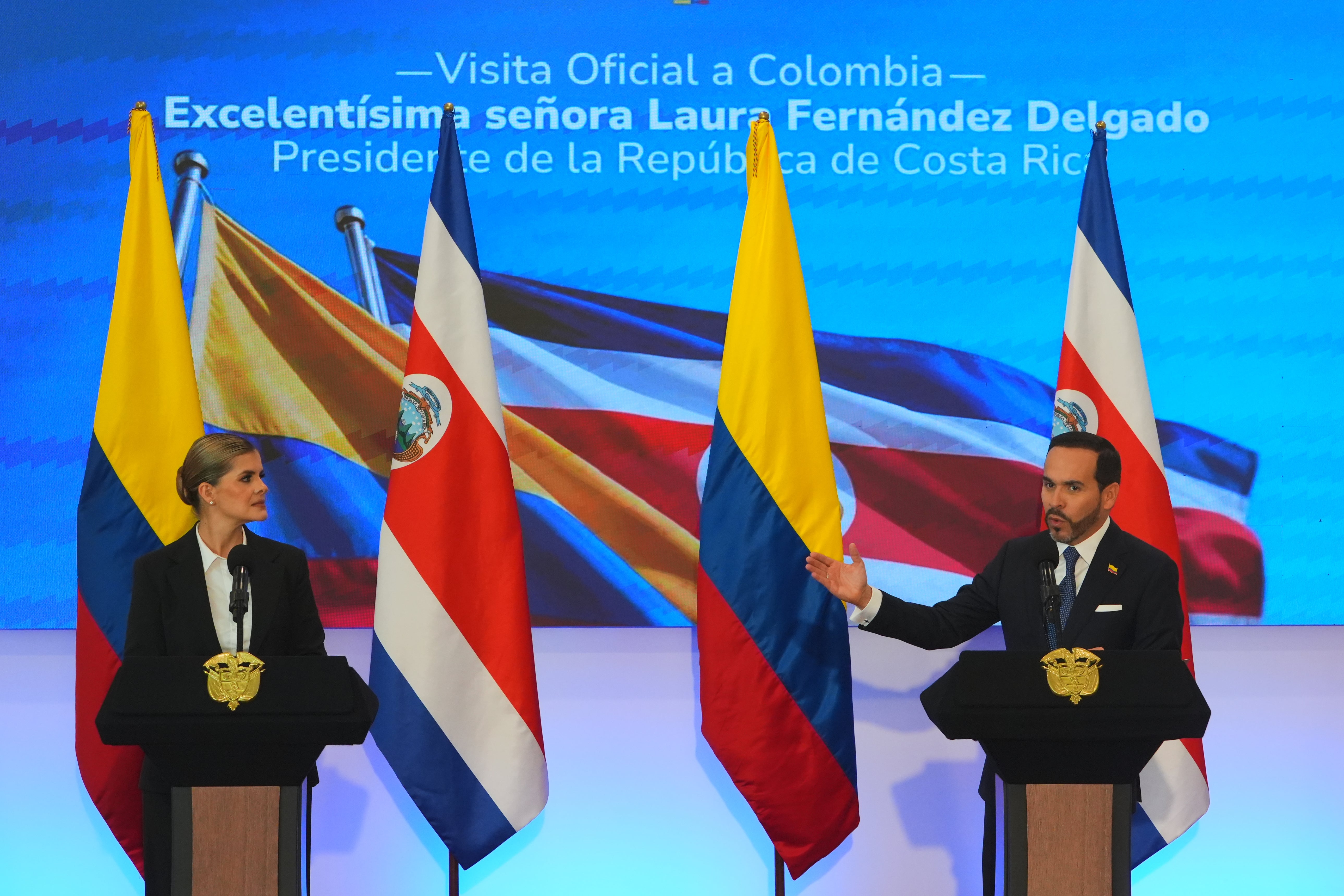 COLOMBIA-COSTA RICA
