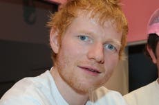 Ed Sheeran pierde casi medio millón de seguidores por el escándalo con Macklemore