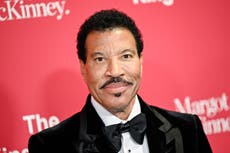 Lionel Richie suspende presentaciones tras procedimiento cardíaco