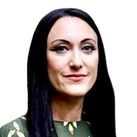 Head shot of Victoria Richards
