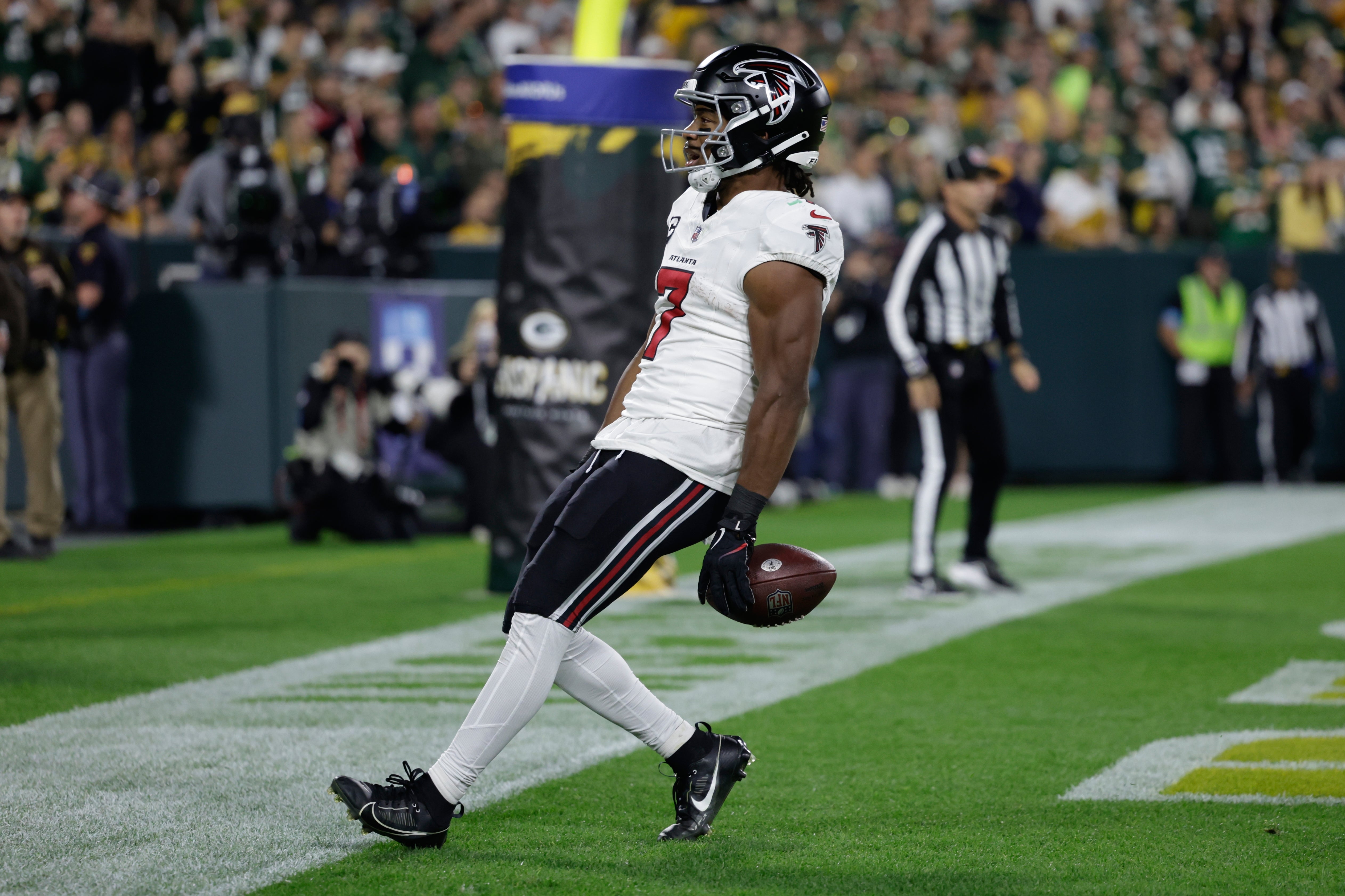 FALCONS-PACKERS
