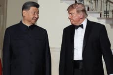 Xi concluye su visita a Washington con un vistazo a la Constitución y la Carta de Derechos
