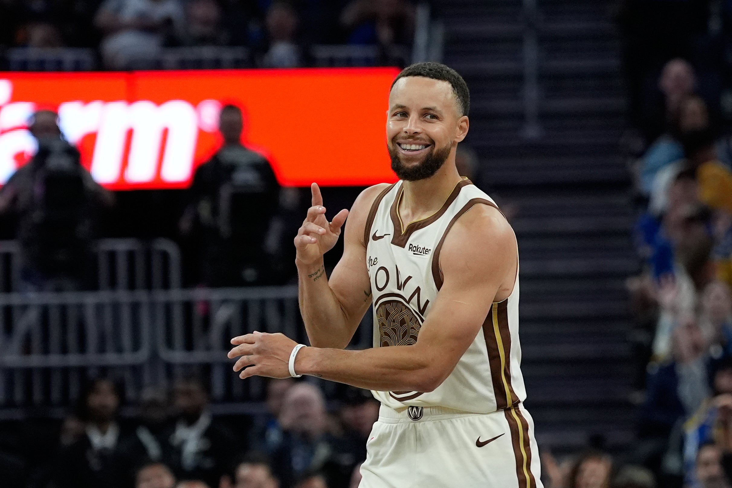 WARRIORS-CURRY
