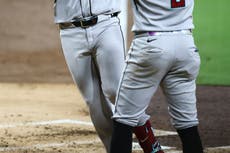 Los Diamondbacks aplastan 11-4 a San Diego y siguen vivos por el último comodín