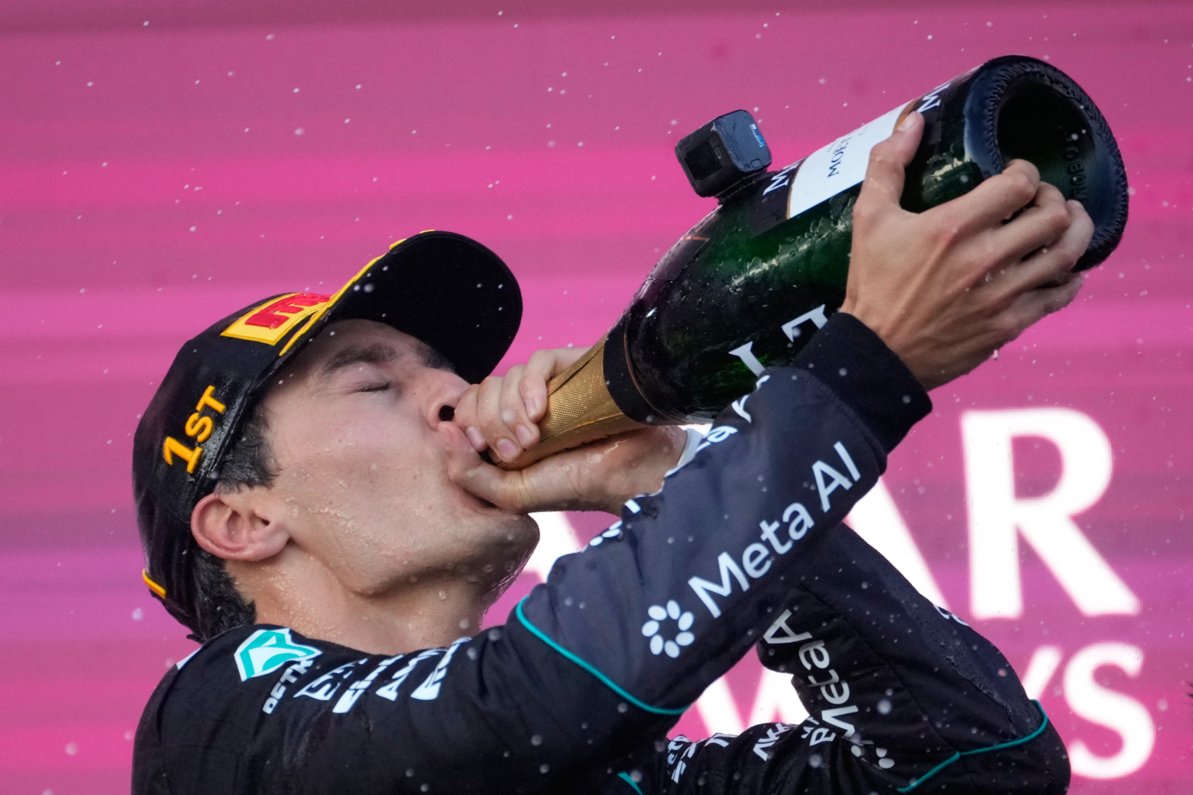 Russell gana en Azerbaiyán y recorta el liderato de Antonelli en F1 tras choque de Norris