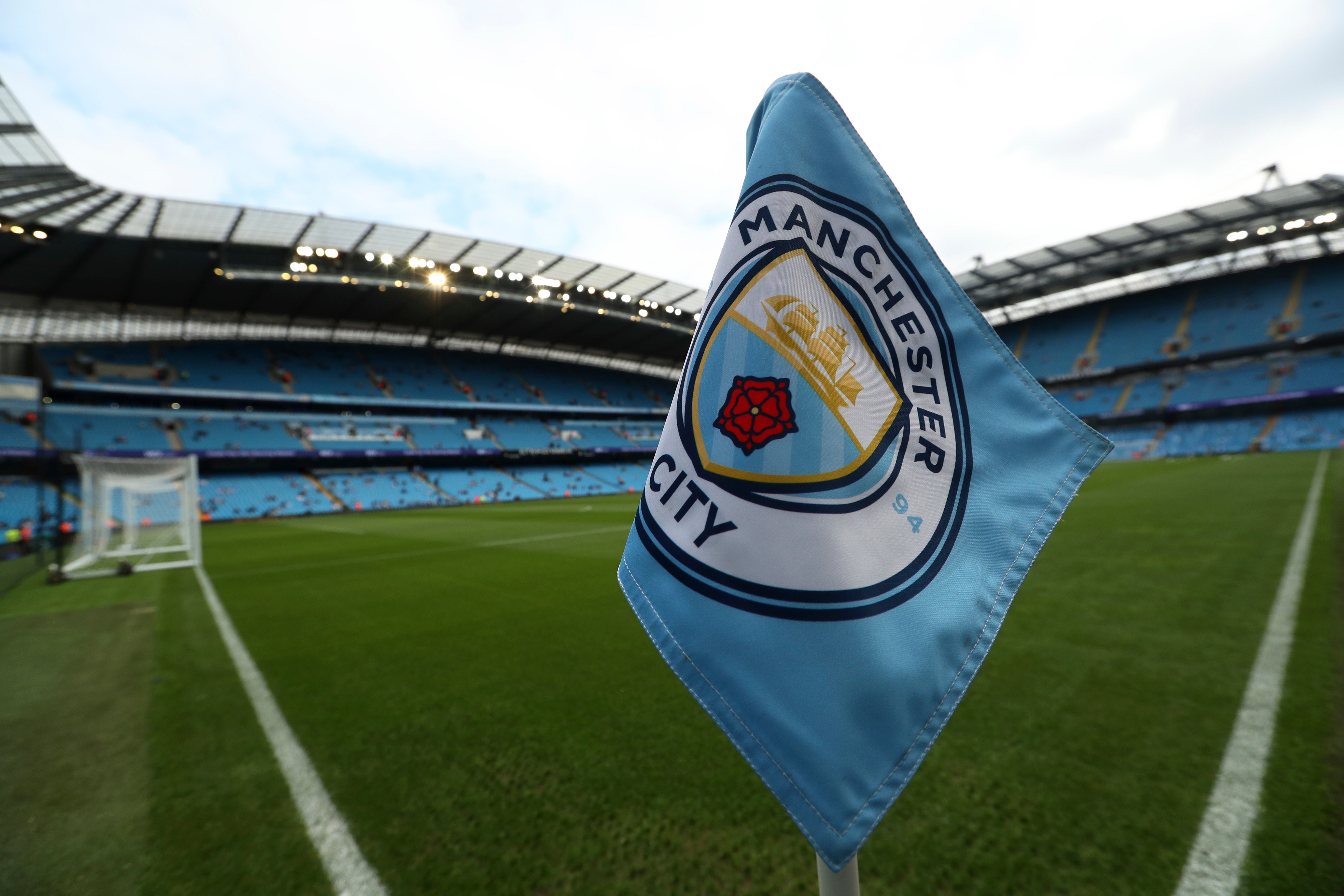 MAN CITY-ACUSACIONES