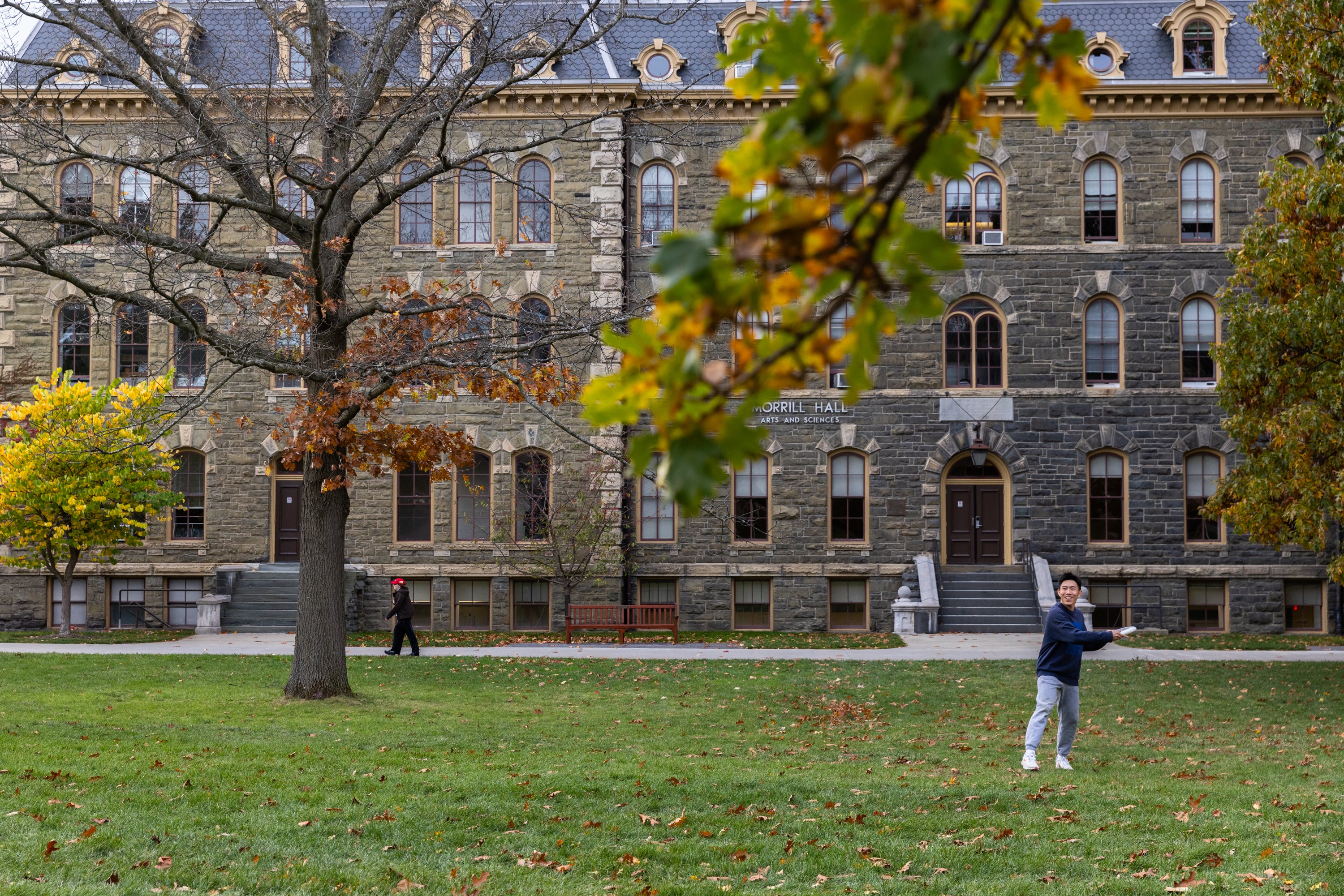 Para una estudiante de Cornell, “no parece que las cosas estén a favor de una víctima en este tipo de situaciones”