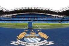Investigadores dicen que un rastro de dinero expuso los esquemas financieros del Manchester City