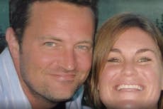 Hermana de Matthew Perry revela la verdad sobre episodio icónico de ‘Friends’