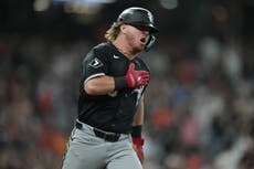Medias Blancas atacan temprano y barren a Astros para ganar su 1ra serie de playoffs desde 2005