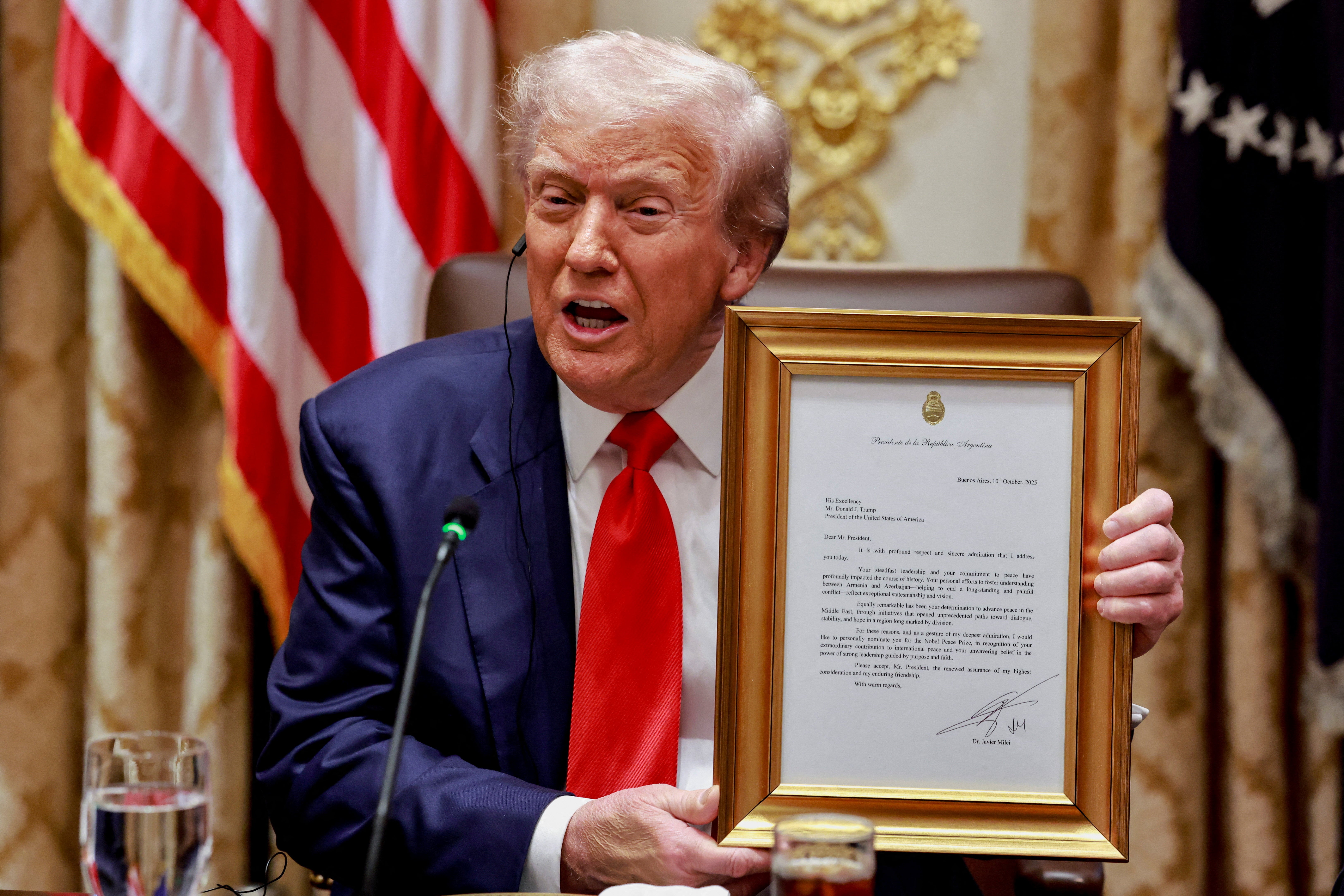 Trump protesta por desaire del Nobel de la Paz compartiendo publicación de su abogado