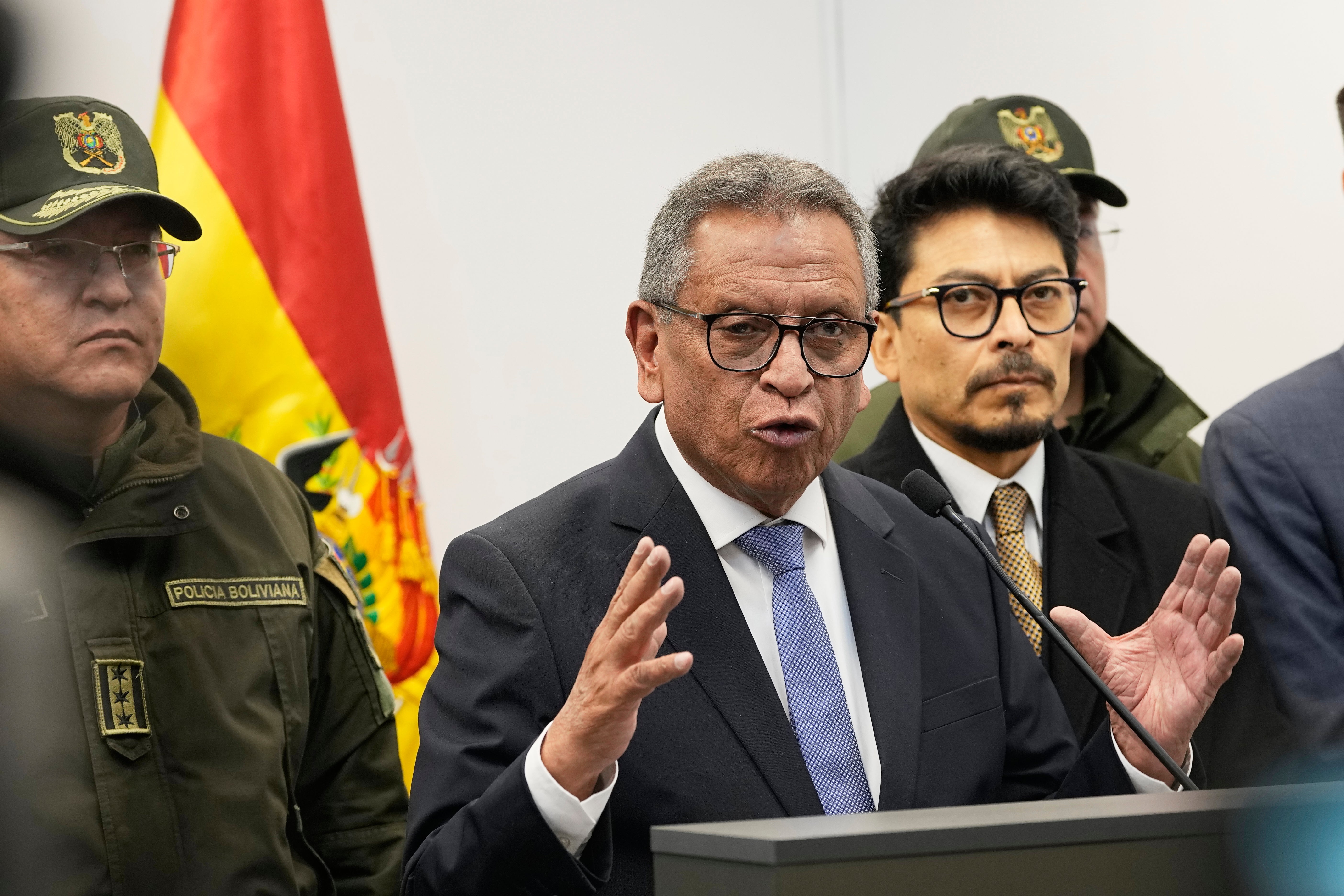 BOLIVIA-FISCAL GENERAL