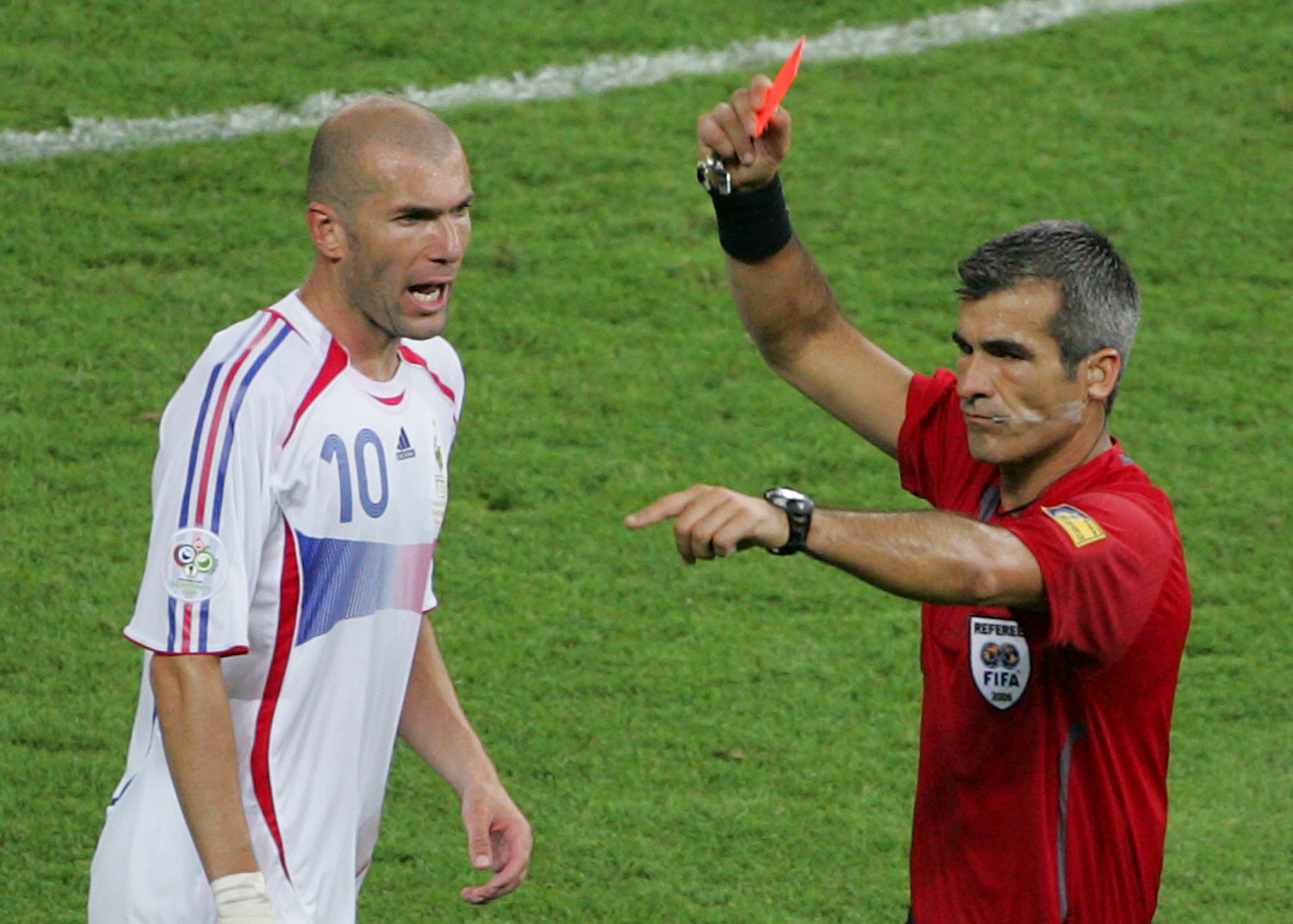 Zidane vuelve a enfrentar a Italia, 20 años después de su cabezazo en la final del Mundial