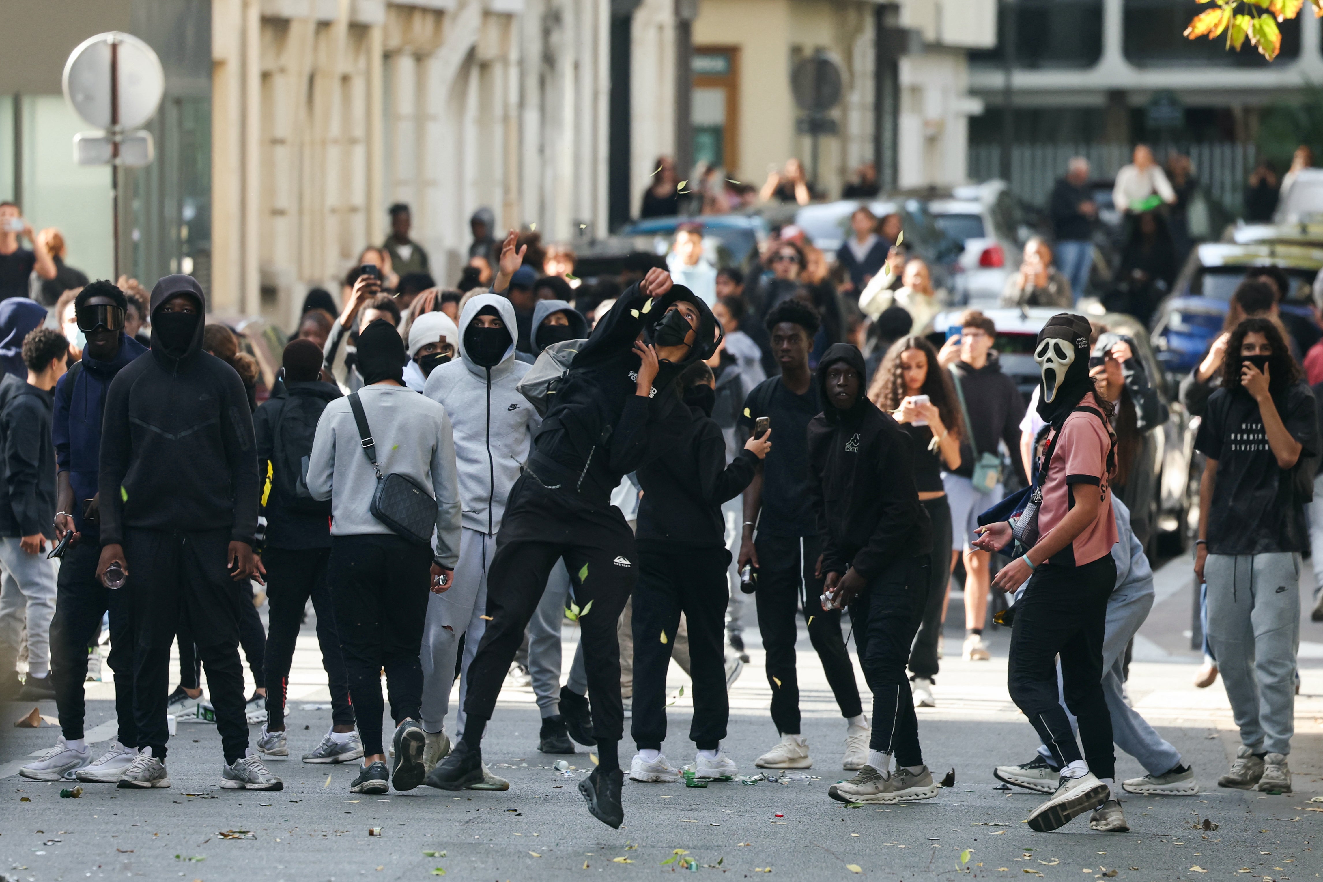 Miles de personas han sido detenidas tras el giro violento que tomaron las manifestaciones