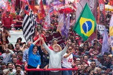 Lula y Flávio Bolsonaro hacen campaña en estado clave antes de la elección presidencial en Brasil