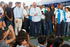 Líder de ACNUR recorre refugios en Venezuela y habla de nueva cooperación internacional