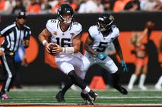 Trevor Lawrence logra su primera victoria ante Bengals en triunfo 22-17 de Jaguars
