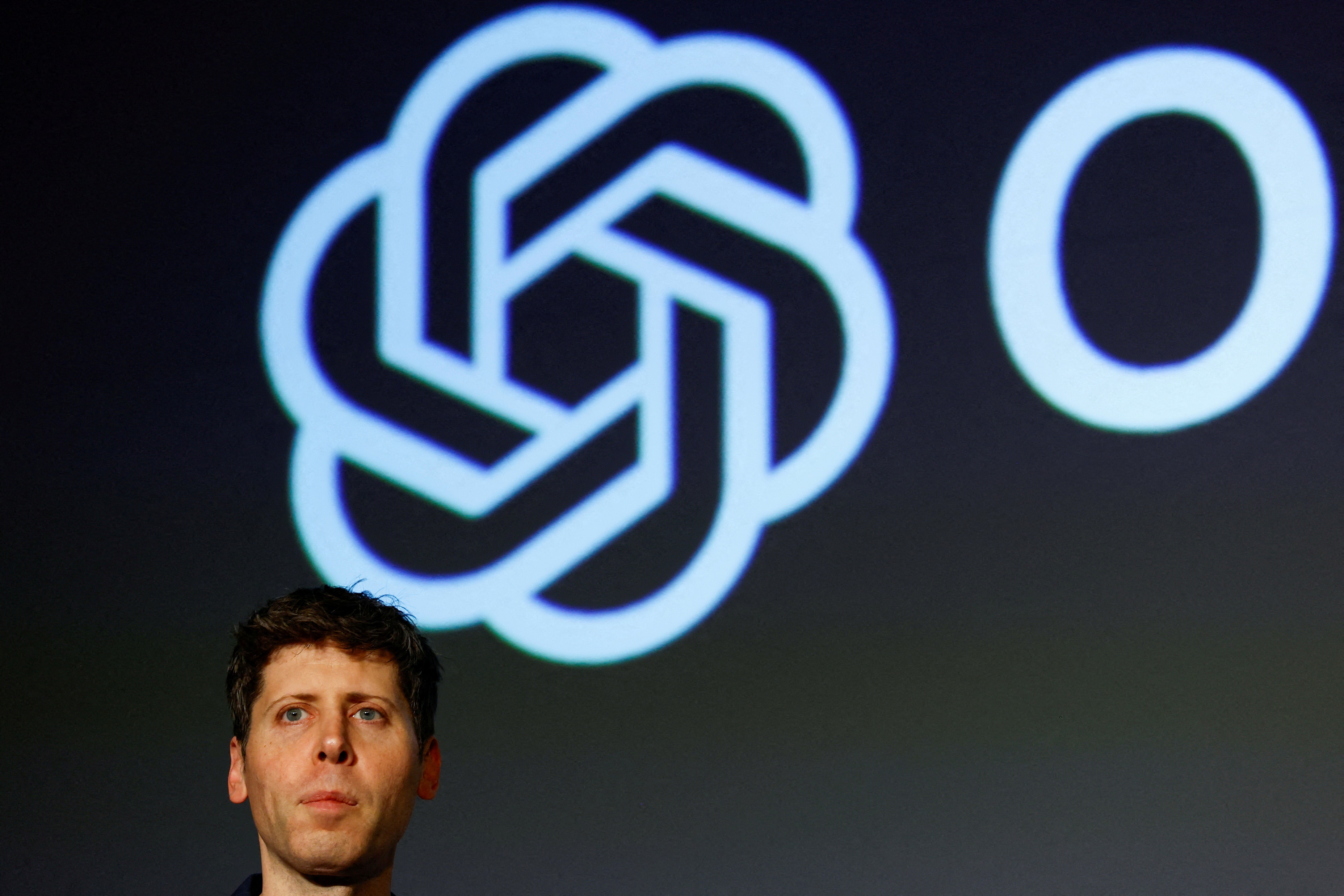 Sam Altman sobre la IA: “El mundo debería aceptar que sucederán cosas malas”