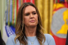 Conservadores critican anuncio de campaña en Arkansas por mostrar a un blanco en asistencia social