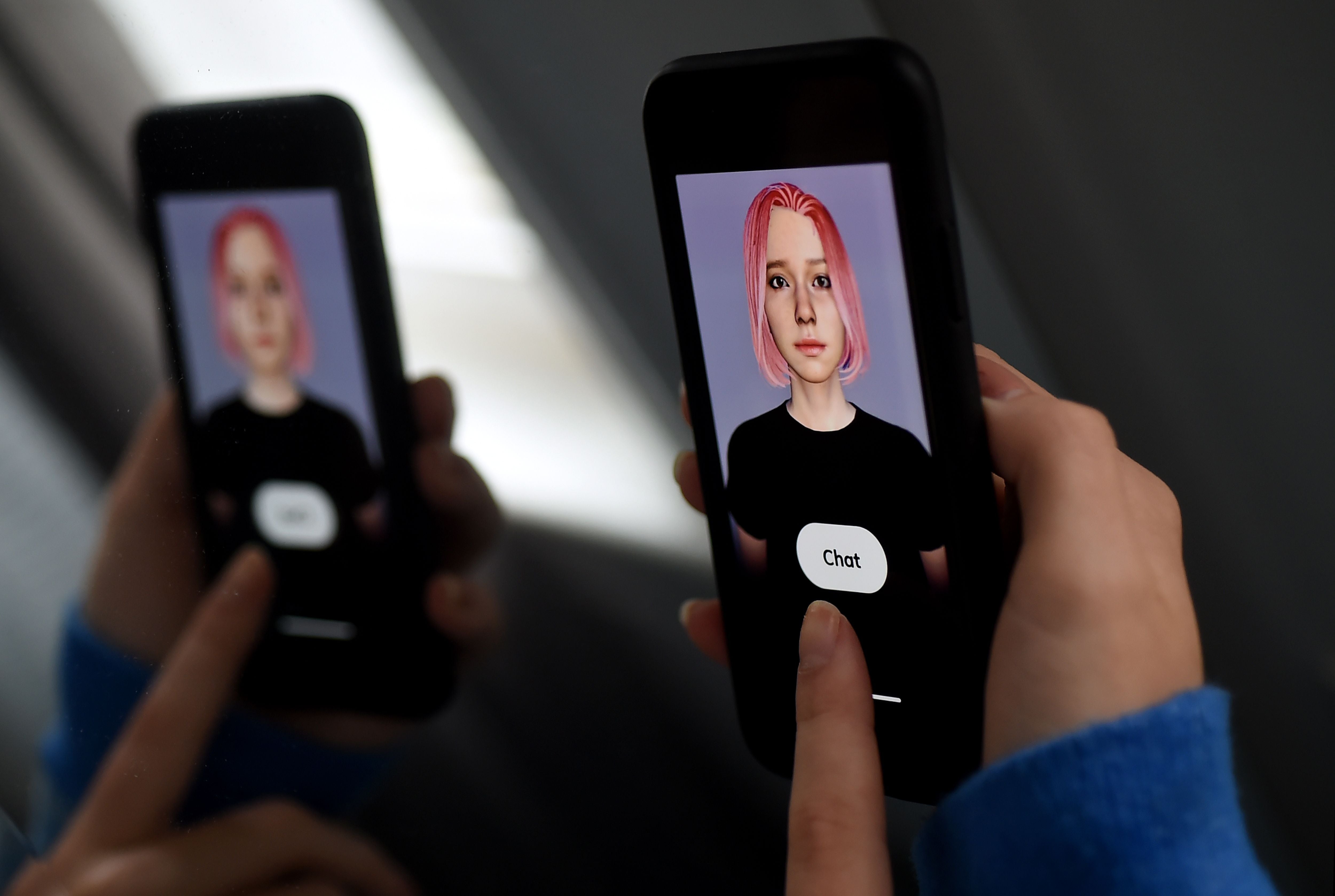 Un chatbot de IA presentado como femenino recibe un trato diferente al de uno presentado como masculino, pese a utilizar la misma tecnología subyacente, según el estudio