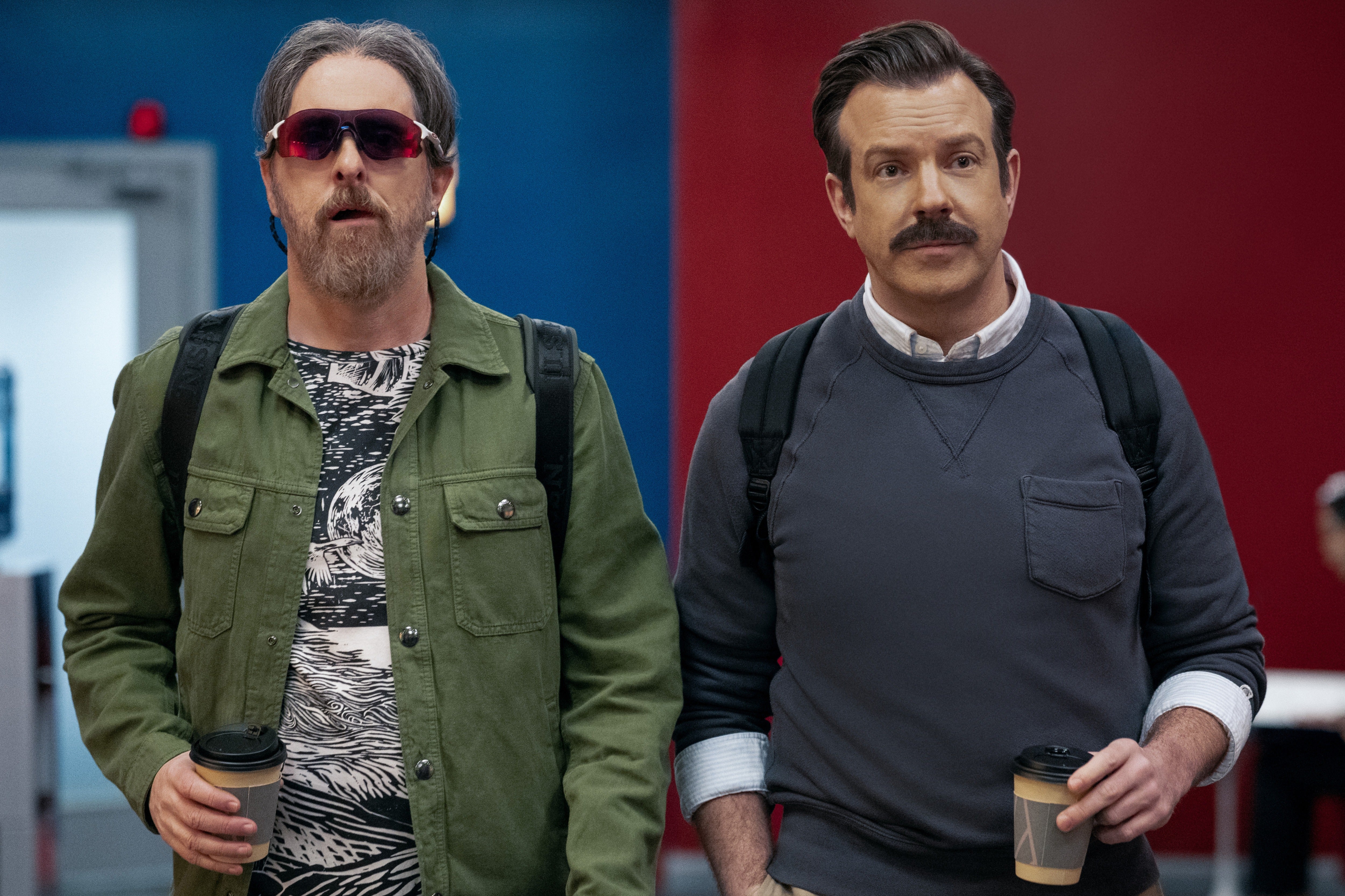 El entrenador Beard (Brendan Hunt) y Ted Lasso (Jason Sudeikis) terminaron la cuarta temporada de ‘Ted Lasso’ todavía sin conquistar un título importante. ¿Podrían regresar para una quinta temporada?