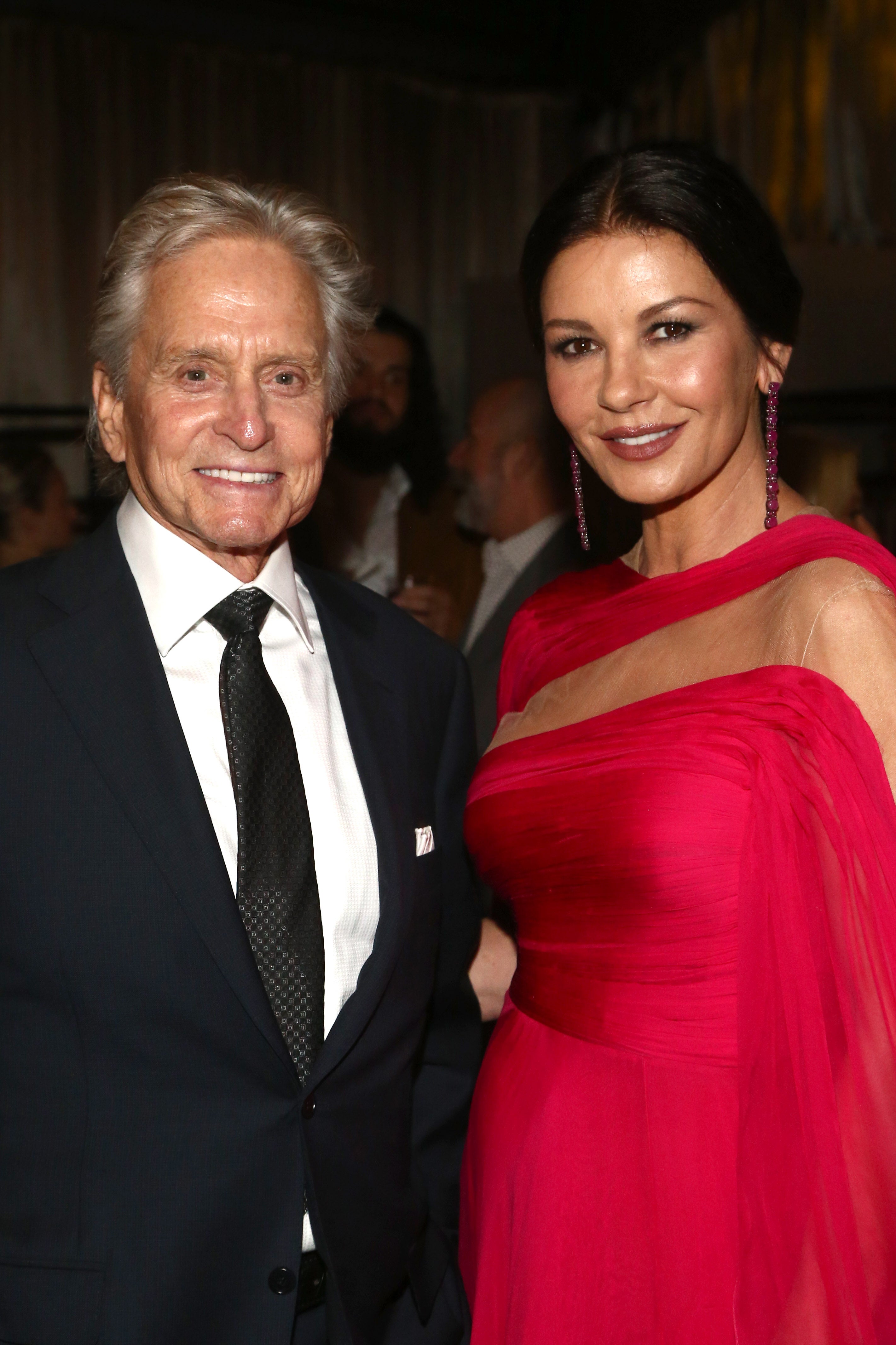 Michael Douglas y Catherine Zeta-Jones llevaban casados 13 años cuando se separaron brevemente en 2013. Meses más tarde, reanudaron su relación