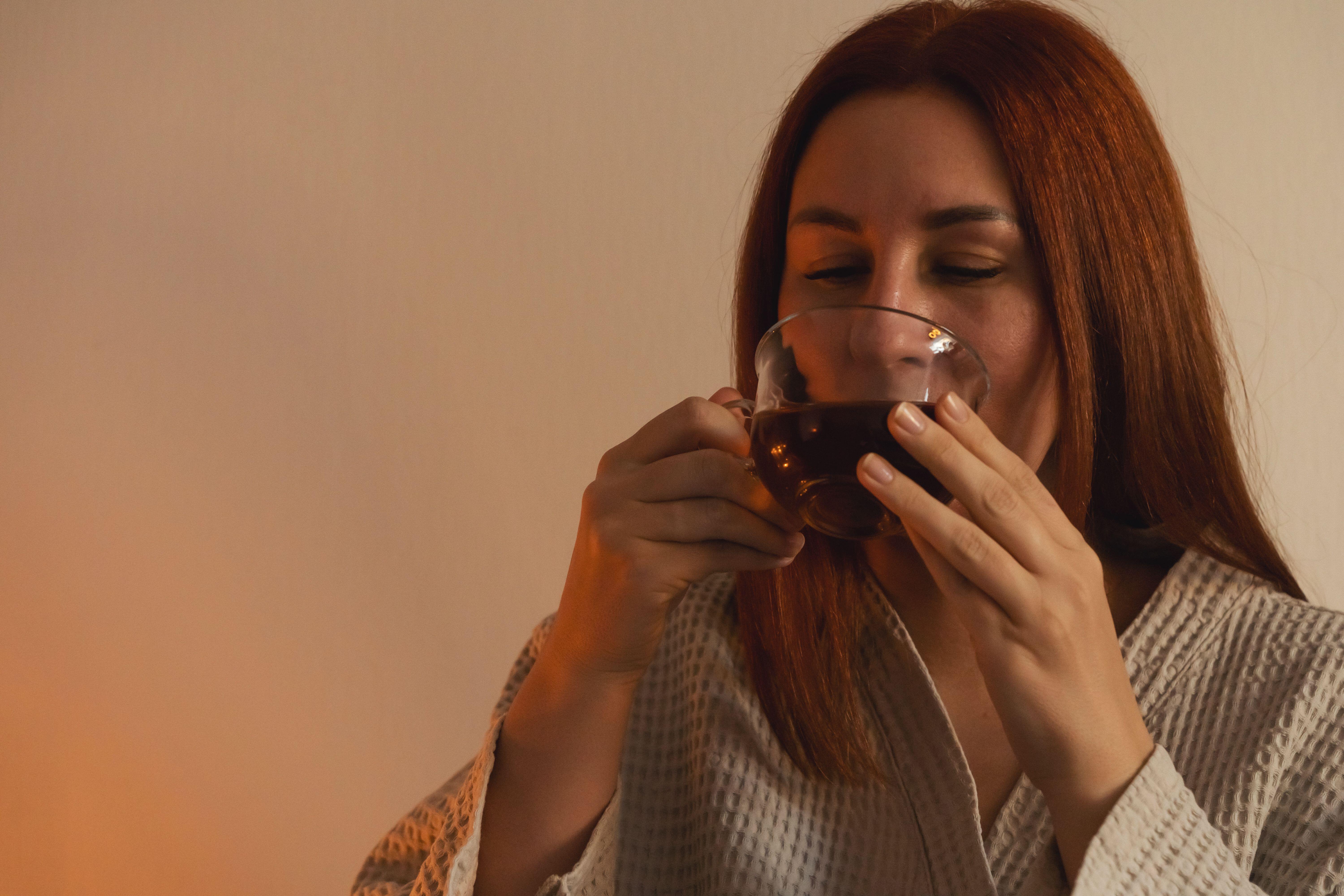 La temperatura a la que te tomas el té también puede afectar a tu salud
