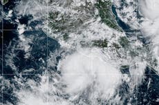Tormenta tropical Simón se forma en el océano Pacífico frente a costa suroeste de México