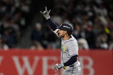Rays barren a Yankees en serie divisional gracias a jonrón de Mesa e interferencia de fanático
