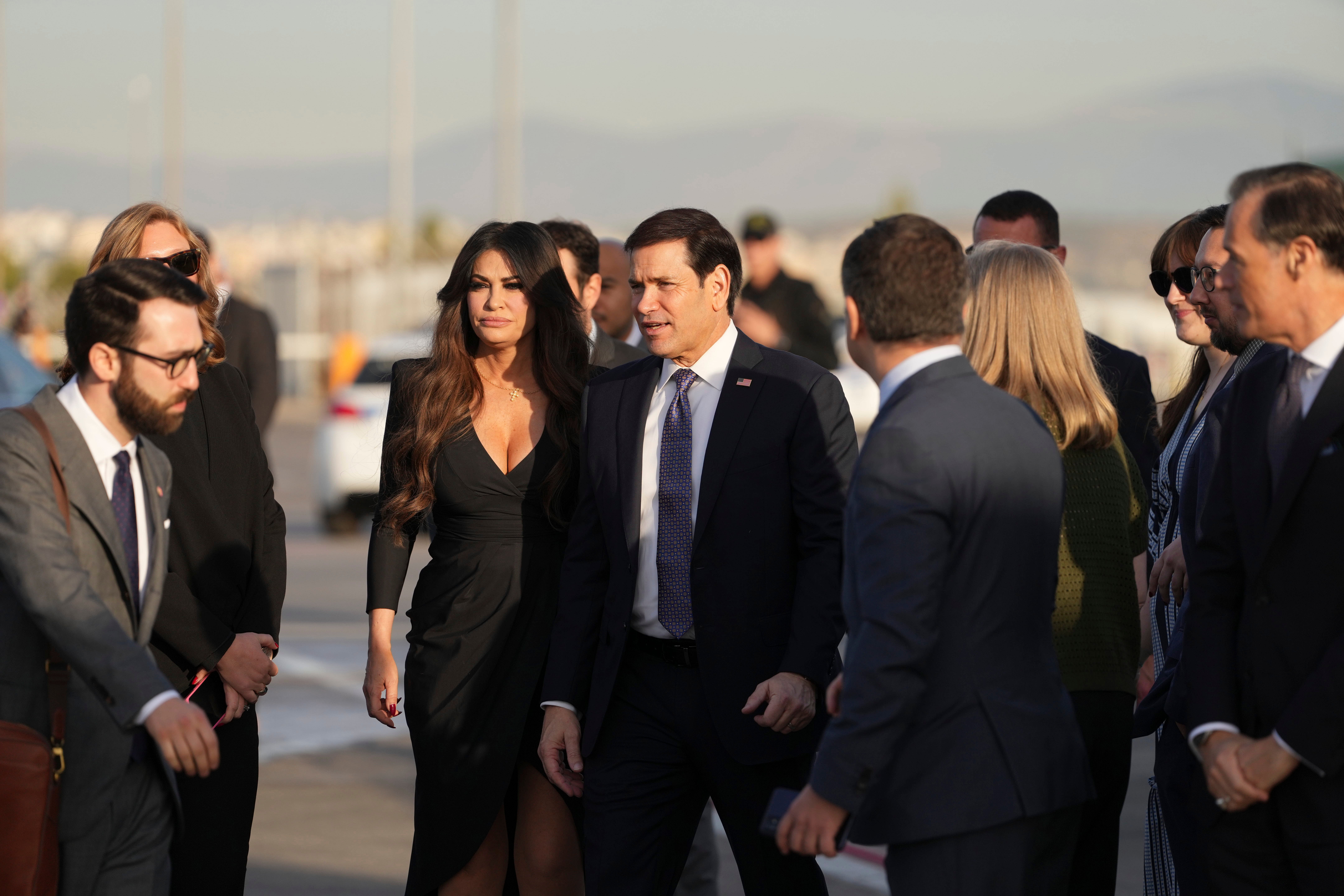 Rubio se niega a comentar acusaciones contra la embajadora en Grecia, Kimberly Guilfoyle
