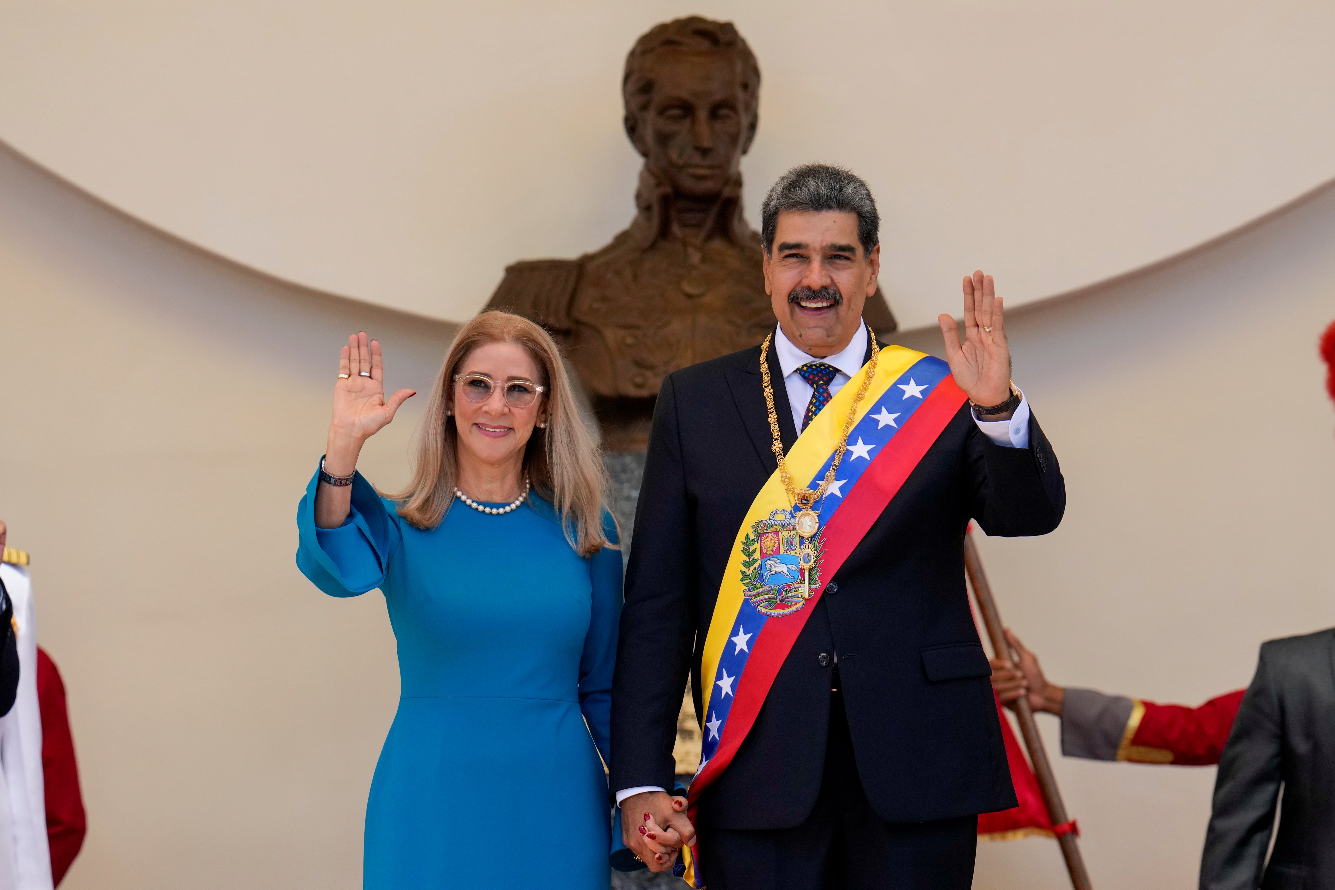 Esposa de expresidente venezolano Nicolás Maduro busca salir de cárcel en EEUU