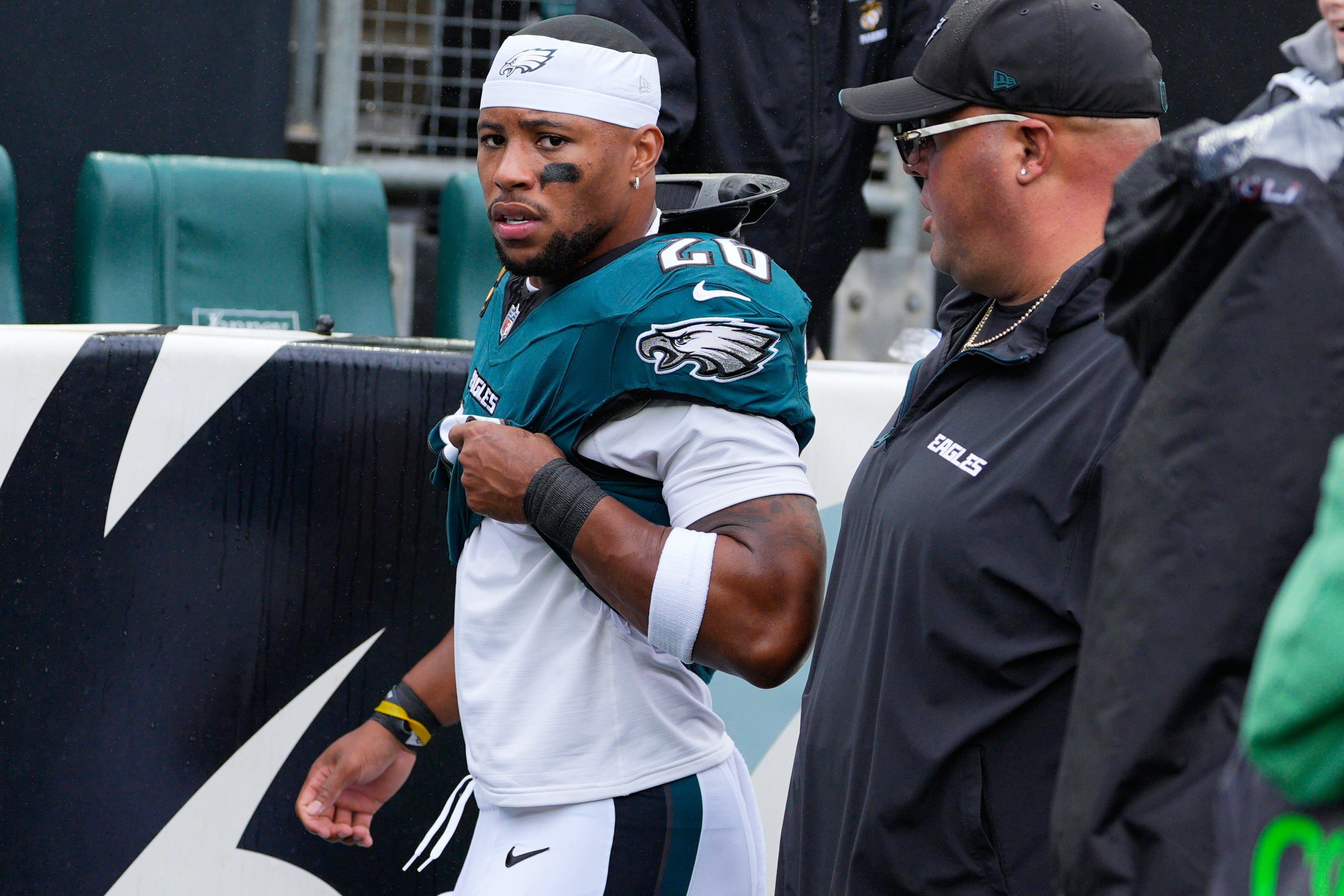 EAGLES-BARKLEY